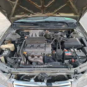Toyota Camry 2000
