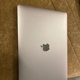 MacBook kampyuter