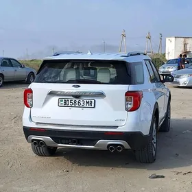 Ford Explorer 2021