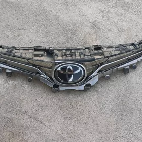 2018 2023 camry embilema