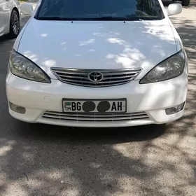 Toyota Camry 2005