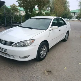 Toyota Camry 2003