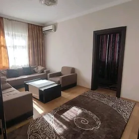 ARENDA  MIR 3 2 KOMNAT