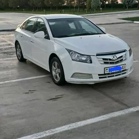 Chevrolet Cruze 2011