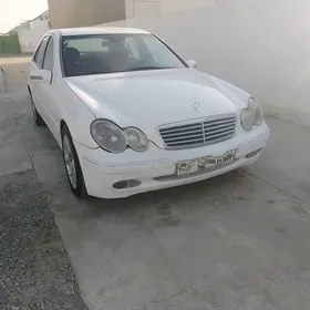 Mercedes-Benz C-Class 2001