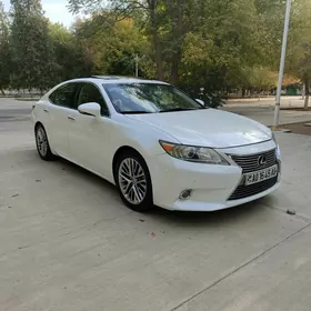 Lexus ES 350 2015