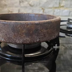 Gazan çugun podstawka gaz uçin
