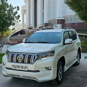 Toyota Land Cruiser Prado 2011