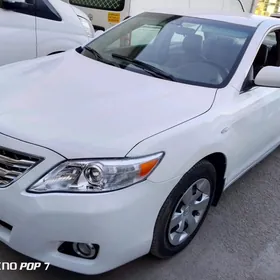 Toyota Camry 2010