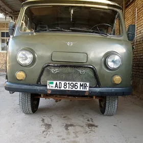 UAZ 469 1999