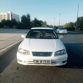 Toyota Camry 1999