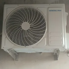 GENERAL MAX