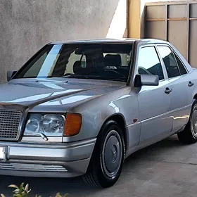 Mercedes-Benz 300E 1991