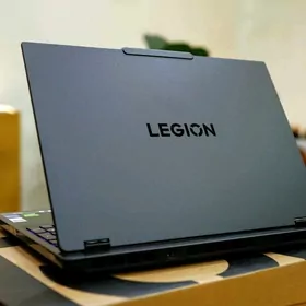 Lenovo LegionOLED/RTX5070/i9
