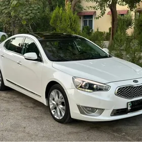 Kia Cadenza 2015