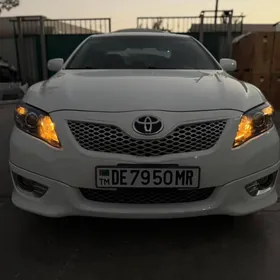 Toyota Camry 2011