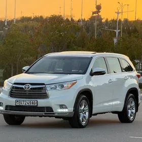 Toyota Highlander 2016