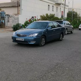 Toyota Camry 2005