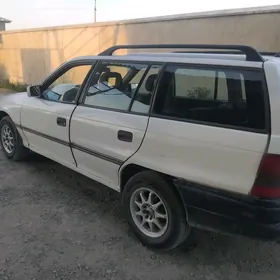Opel Astra 1992
