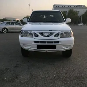 Nissan Terrano 2000