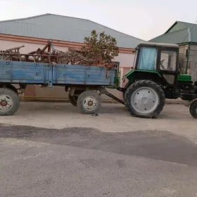 MTZ 80 2002
