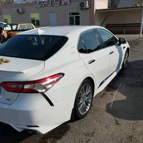 Toyota Camry 2020
