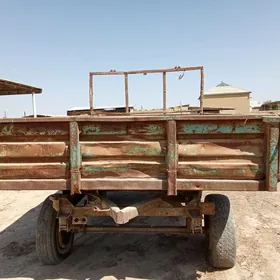MTZ T-28 2002