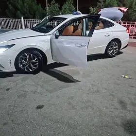 Hyundai Sonata 2022