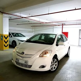 Toyota Yaris 2008