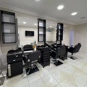salon arenda