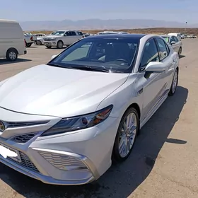 Toyota Camry 2022