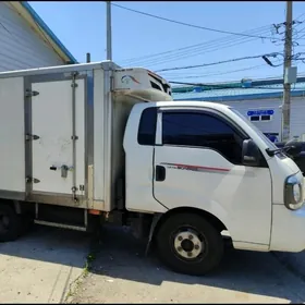Kia Bongo 2021