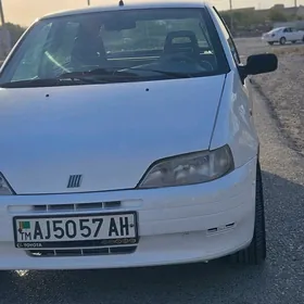 Fiat Punto 2000