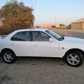 Toyota Camry 1996