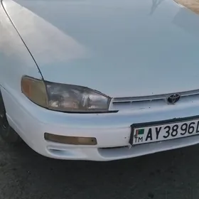 Toyota Camry 1993