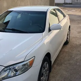 Toyota Camry 2011