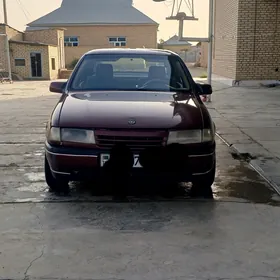 Opel Vectra 1992