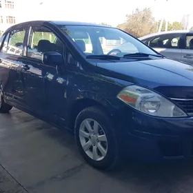 Nissan Versa 2010
