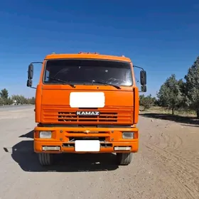 Kamaz 6520 2014