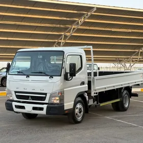 Mitsubishi Canter 2025