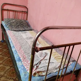 Советские кровати