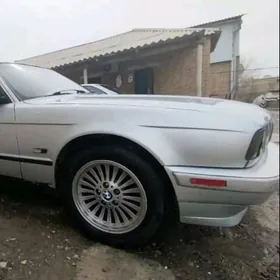 BMW 525 1992