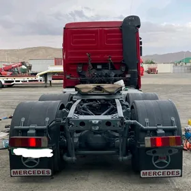Mercedes-Benz ACTROS 3331 1999