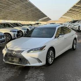 Lexus ES 350 2021
