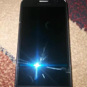 Samsung Galaxy j2 16