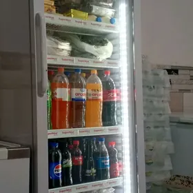 täz