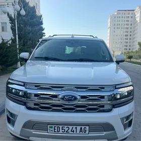 Ford Expedition 2023