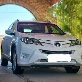 Toyota RAV4 2013