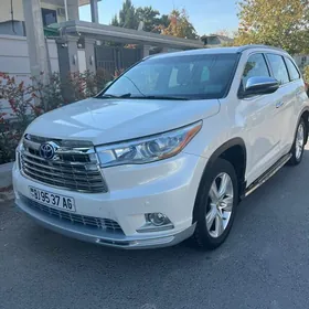 Toyota Highlander 2014