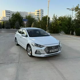 Hyundai Elantra 2018